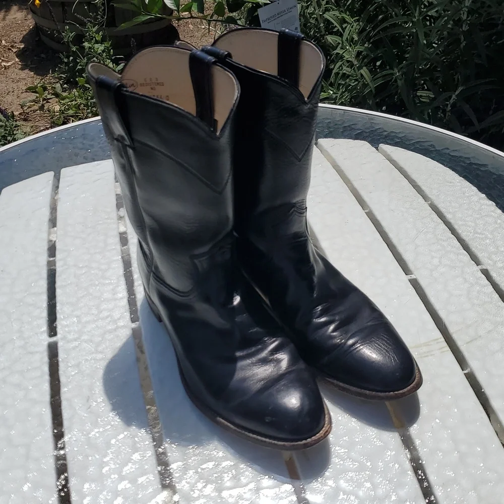 Justin Roper Style# 3133. GUC. Black. Size 11E. Made In USA